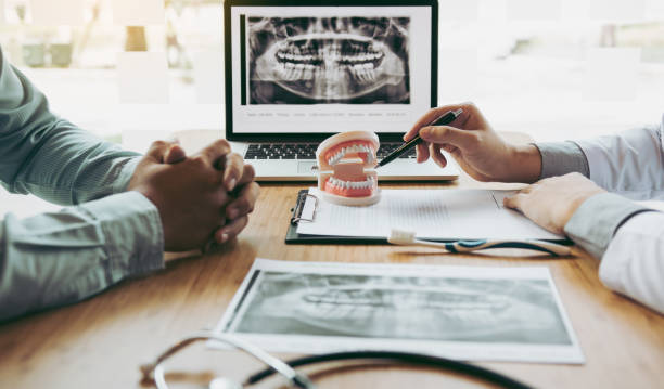 Best Periodontal (Gum) Disease Treatment  in Lopezville, TX